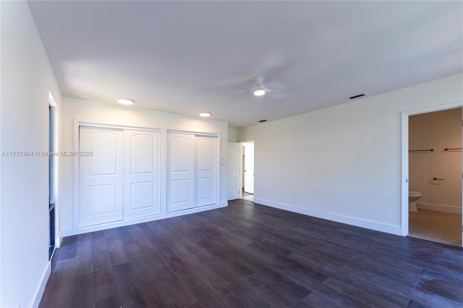 636 Hibiscus Dr Hallandale Beach, FL 33009