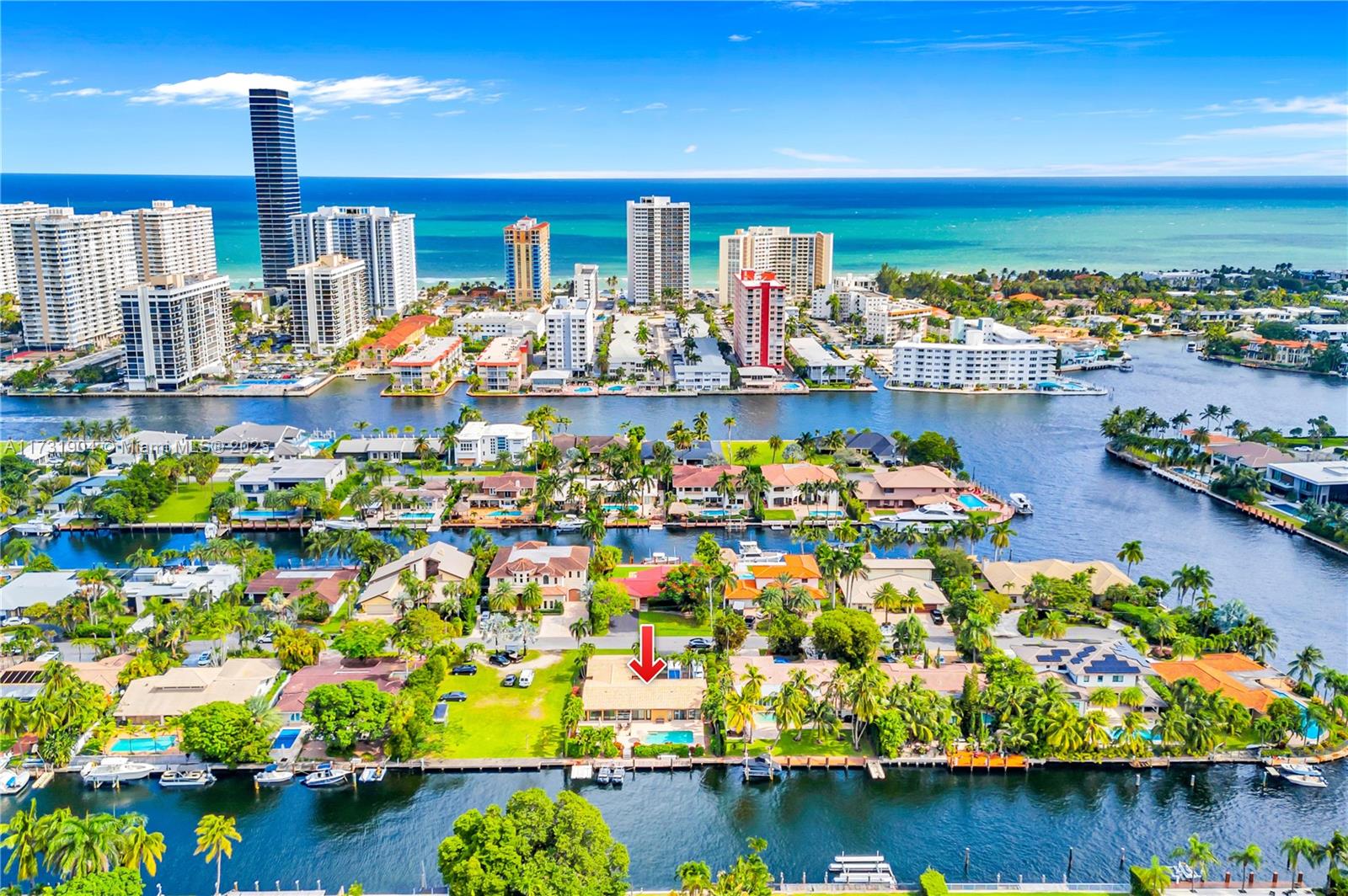 636 Hibiscus Dr Hallandale Beach, FL 33009