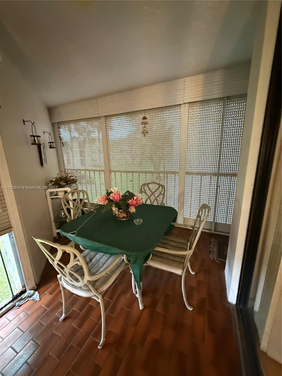 16500 Golf Clb Rd #204 Weston, FL 33326