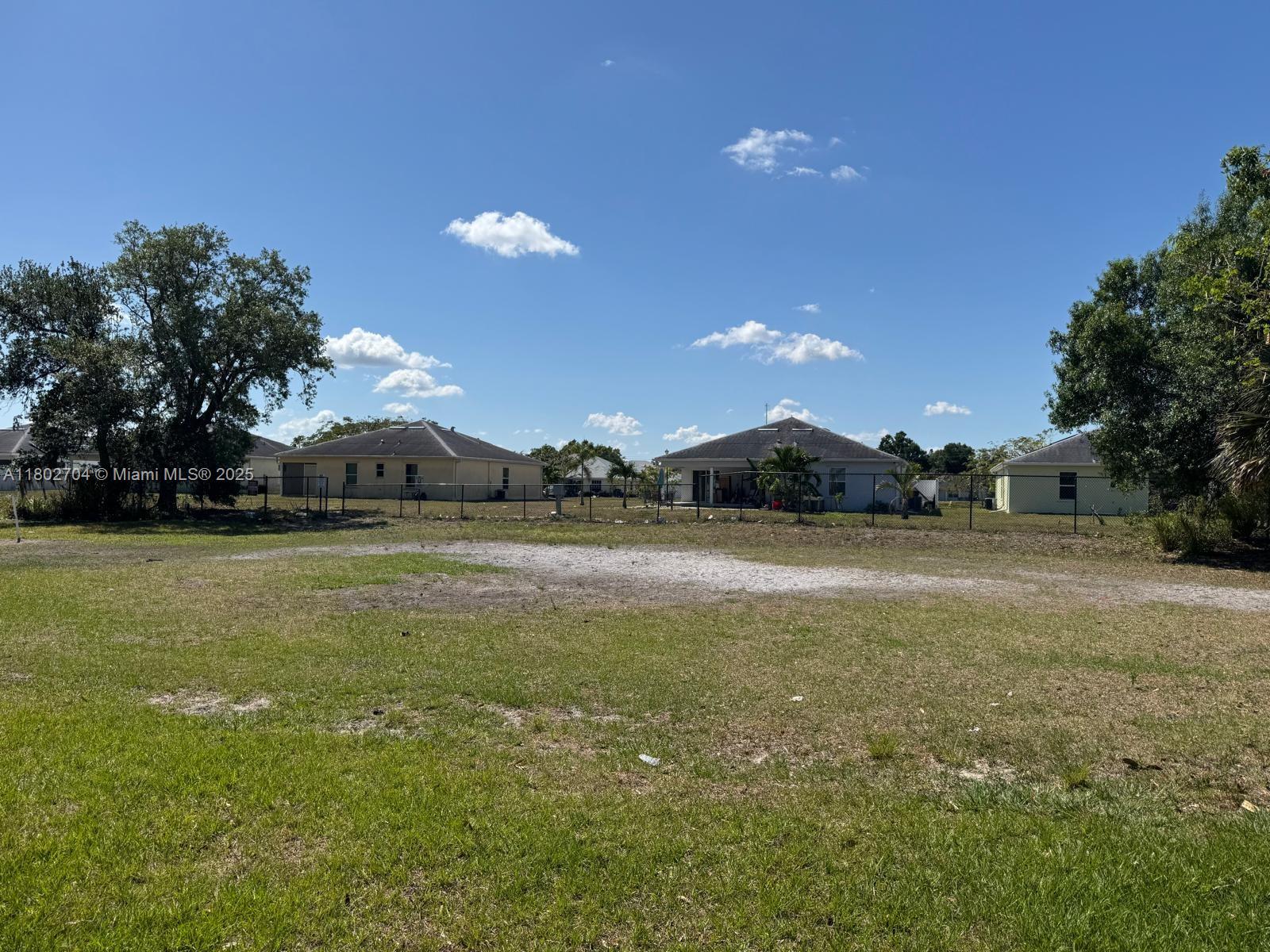 936 Zana Dr Fort Myers, FL 33905 936 Zana Dr Fort Myers, FL 33905