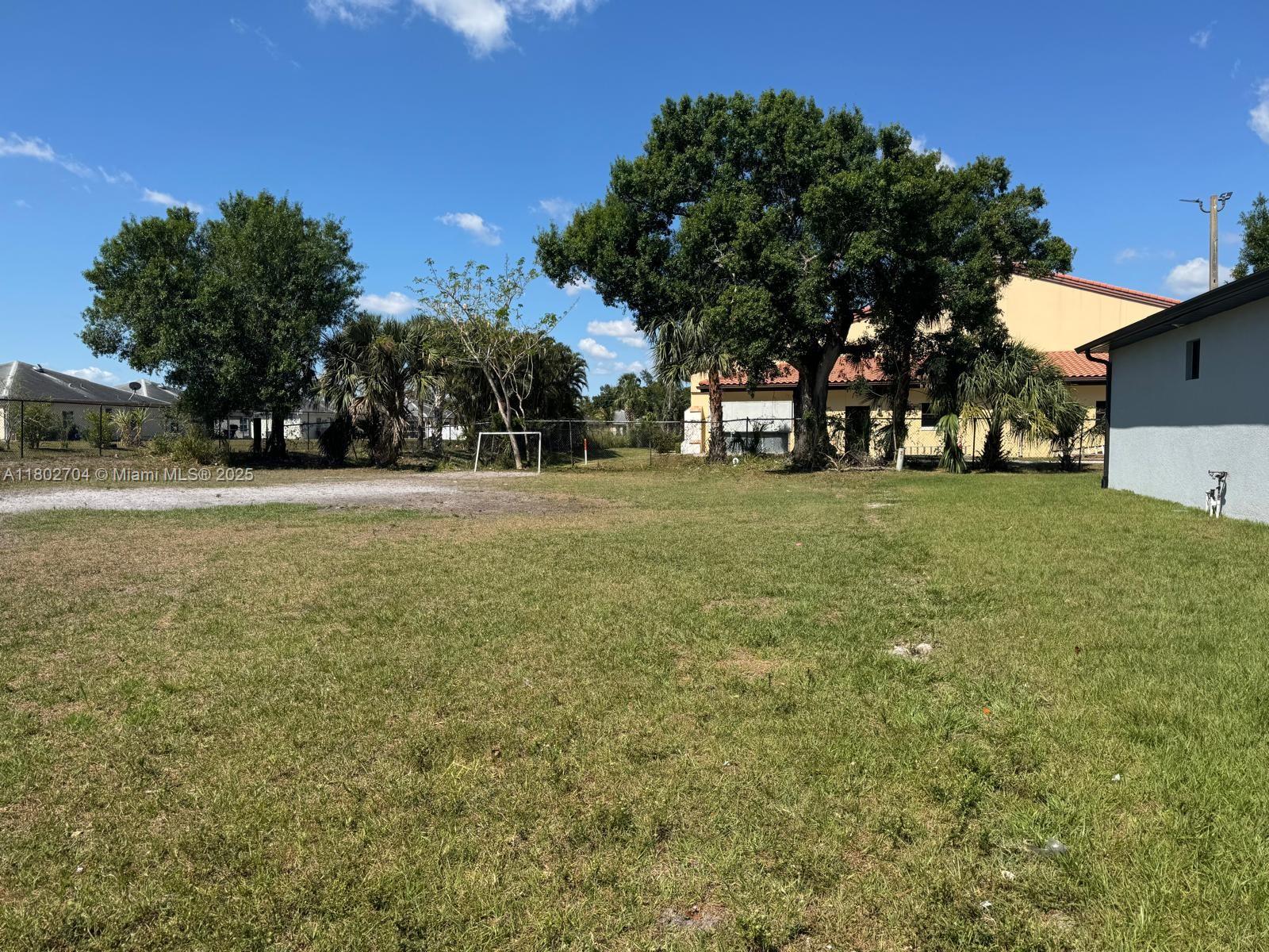 936 Zana Dr Fort Myers, FL 33905 936 Zana Dr Fort Myers, FL 33905
