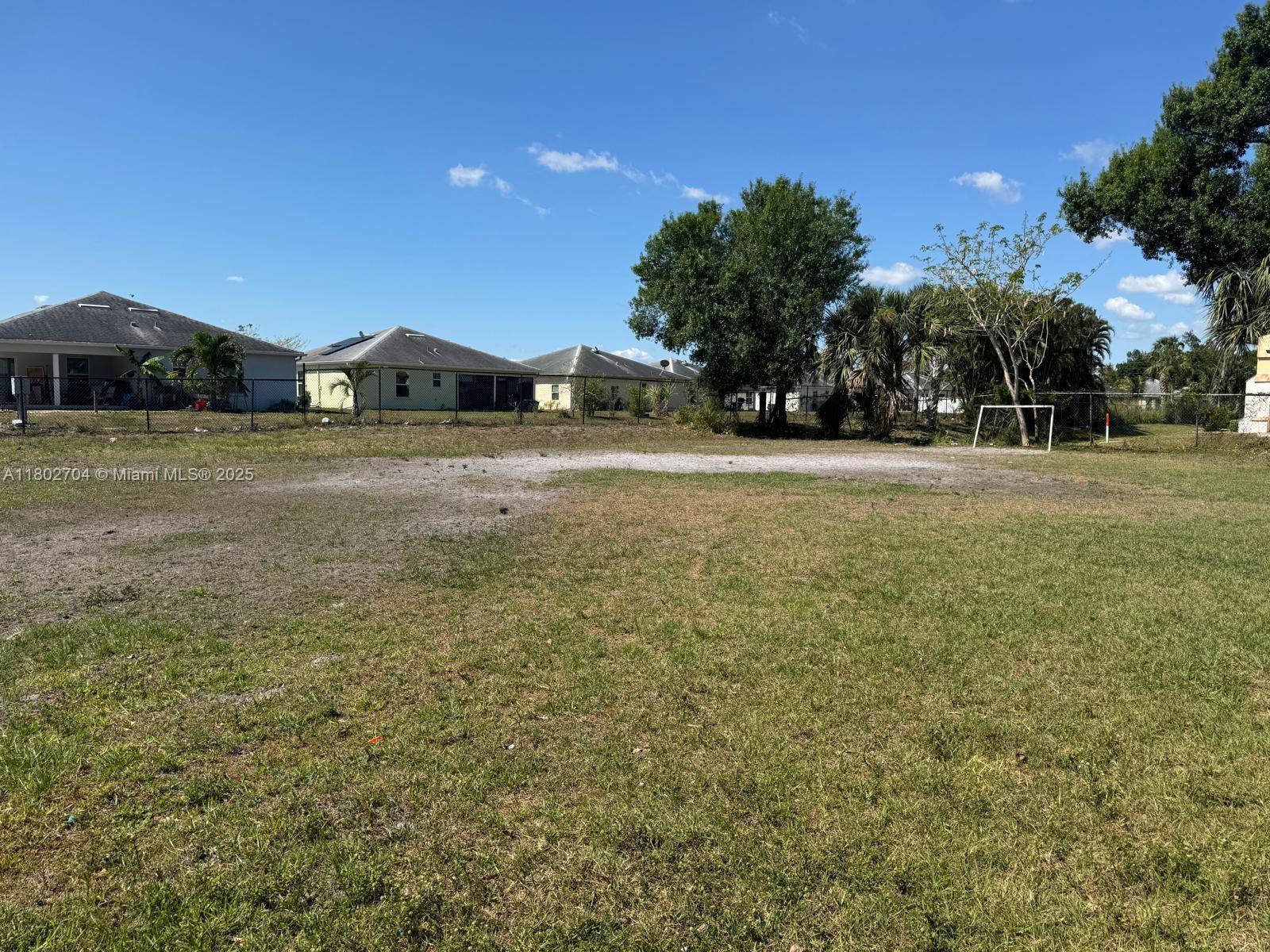 936 Zana Dr Fort Myers, FL 33905 936 Zana Dr Fort Myers, FL 33905