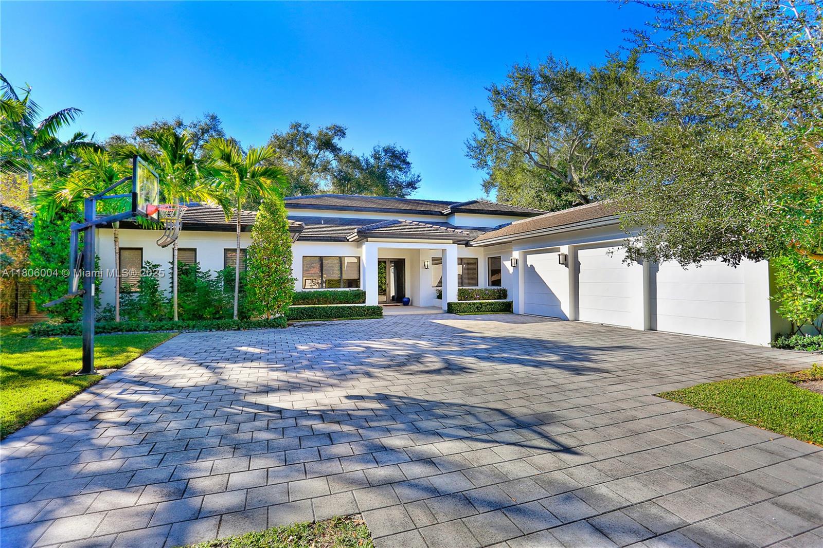 7710 Erwin Rd,Coral Gables, FL 33143
