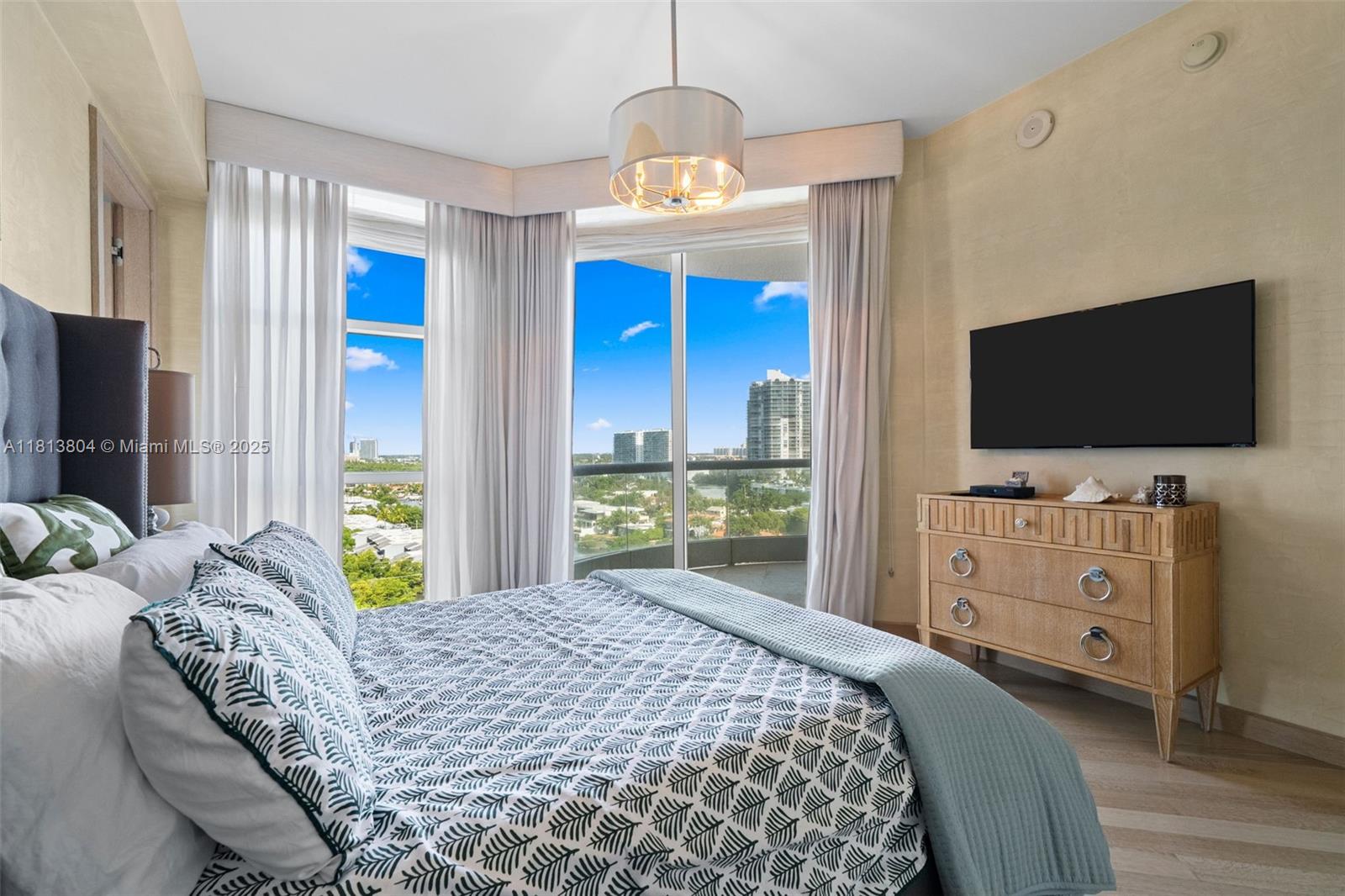 image Turnberry Ocean Colony31