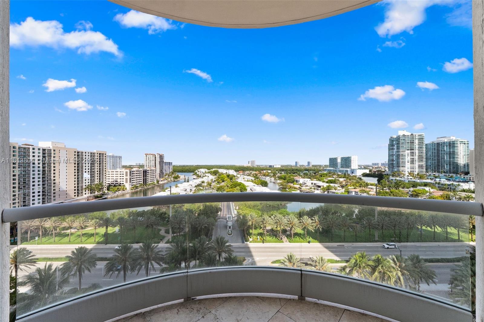 image Turnberry Ocean Colony35