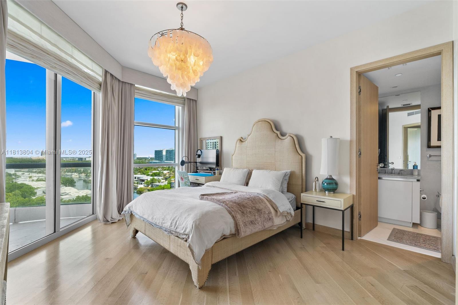 image Turnberry Ocean Colony38