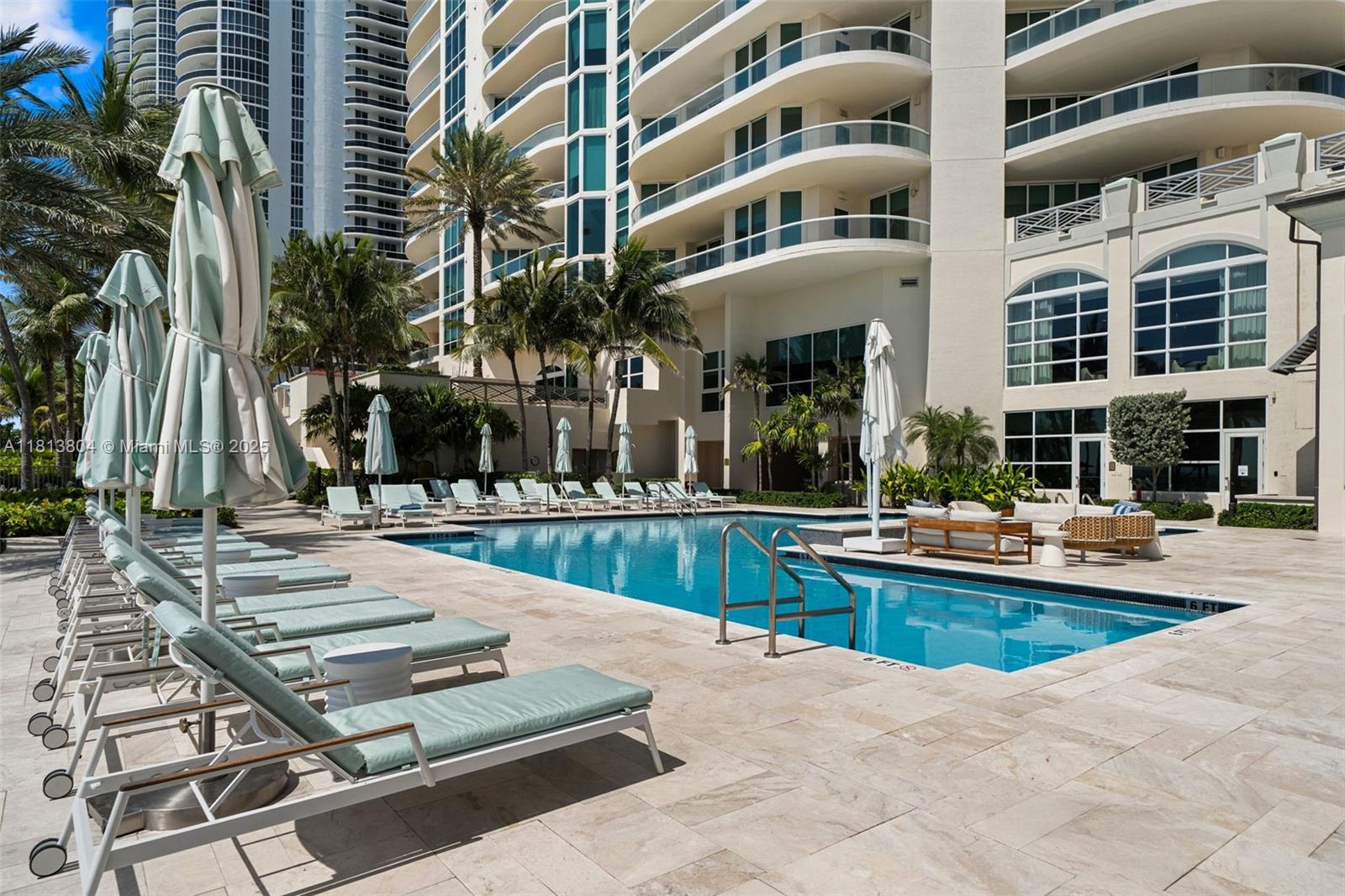 image Turnberry Ocean Colony48