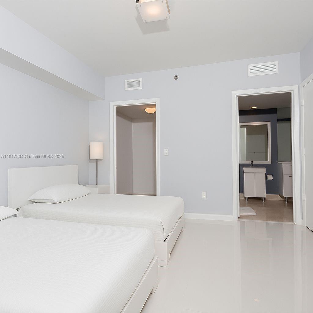 image Icon Brickell No Two13