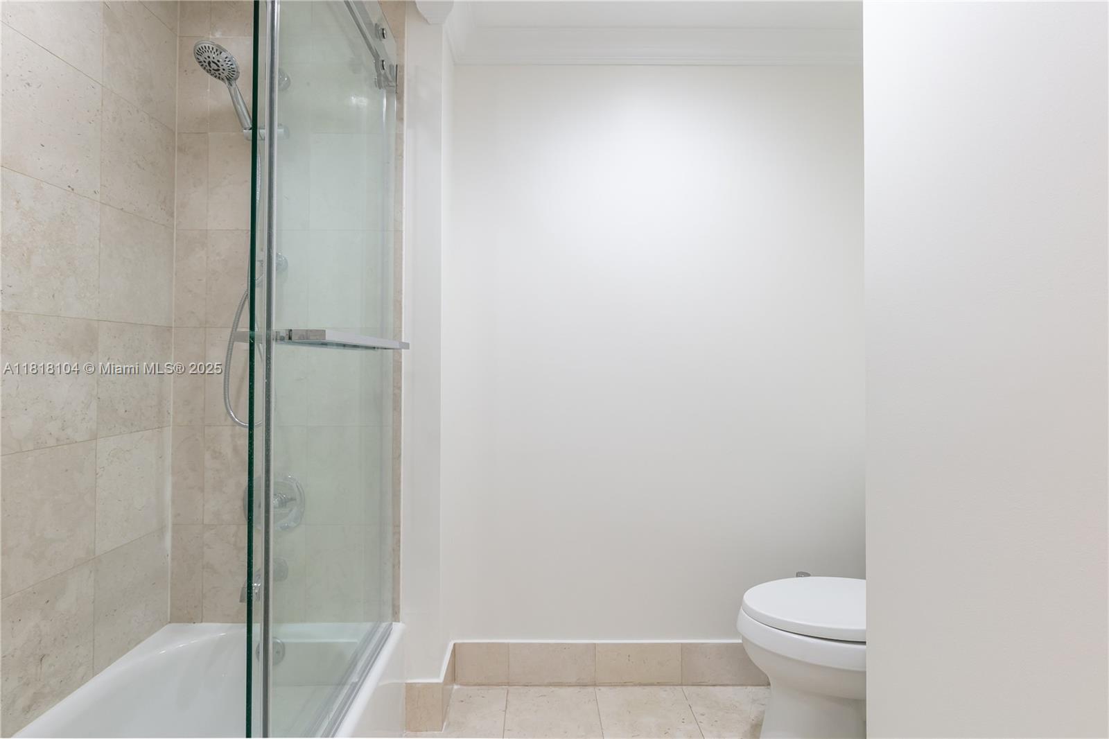 21150 Point Pl #LPH 2902 Aventura, FL 33180