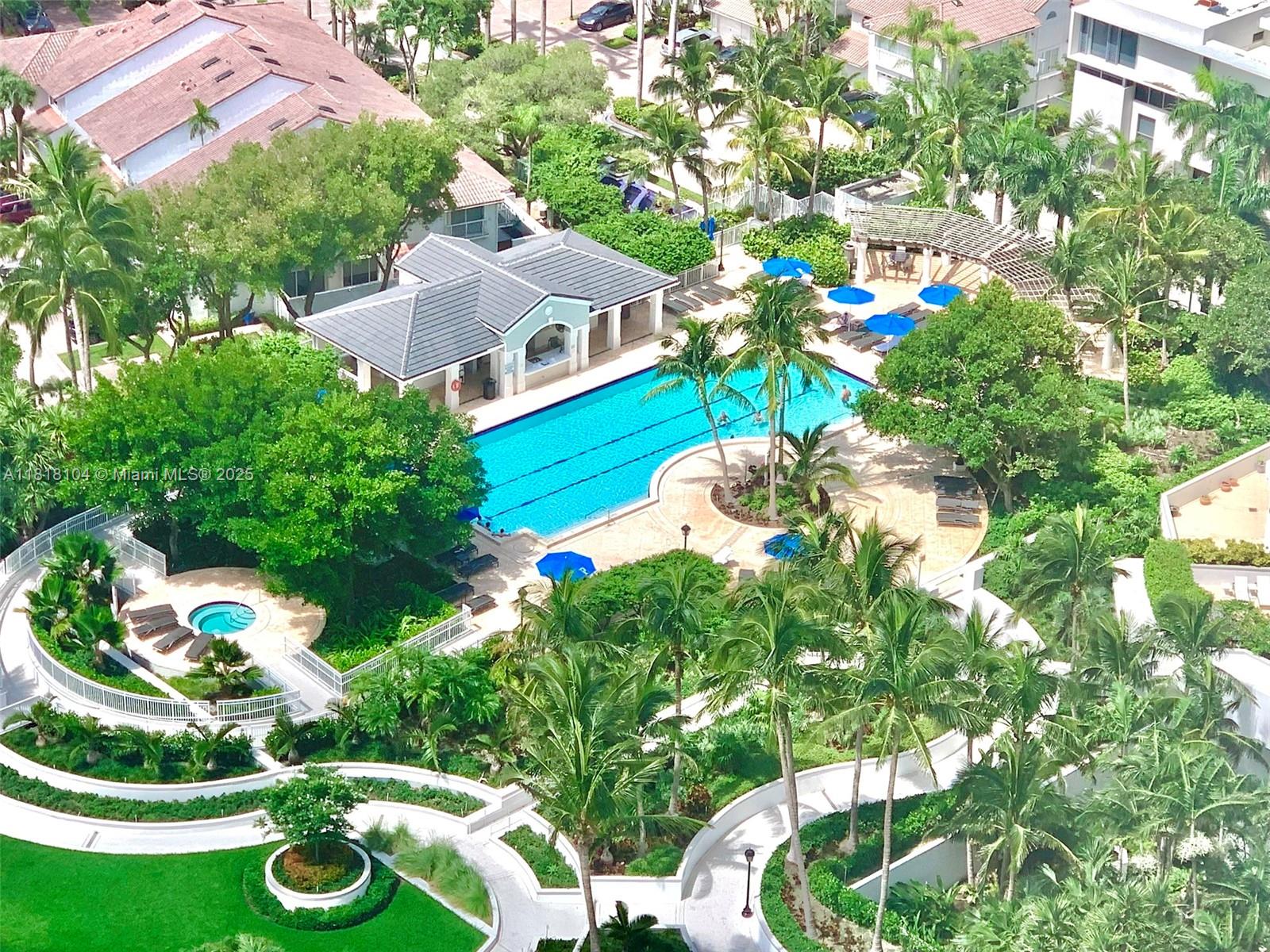 21150 Point Pl #LPH 2902 Aventura, FL 33180