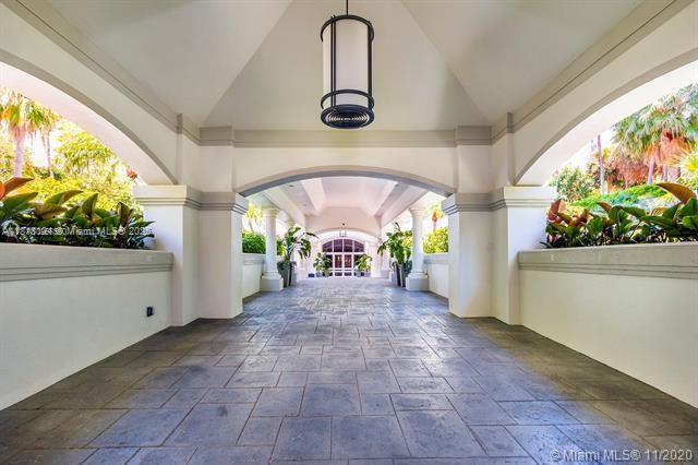 21150 Point Pl #LPH 2902 Aventura, FL 33180