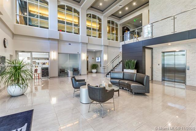 21150 Point Pl #LPH 2902 Aventura, FL 33180