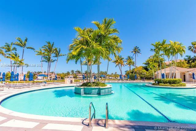 21150 Point Pl #LPH 2902 Aventura, FL 33180