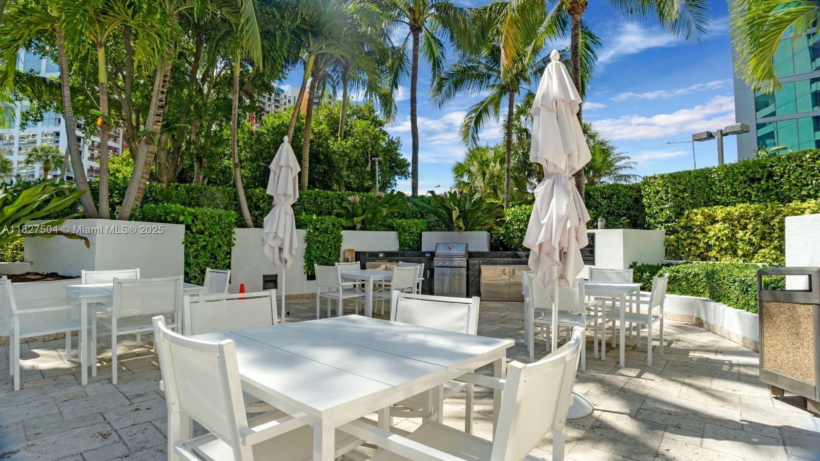 image Brickell East10