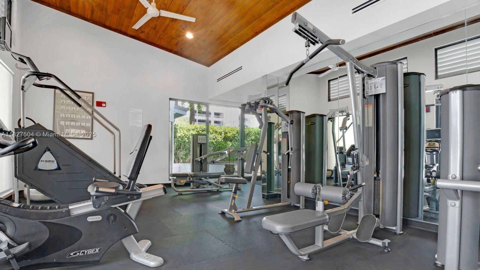 image Brickell East13