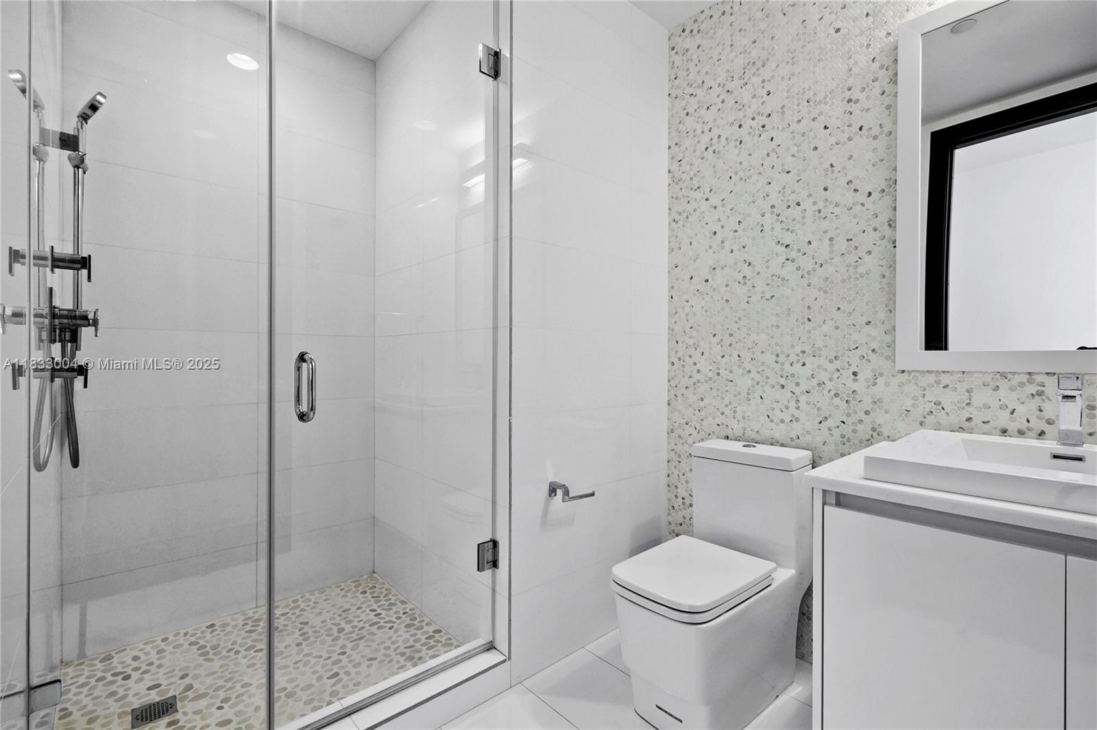 image Four Seasons Residences25