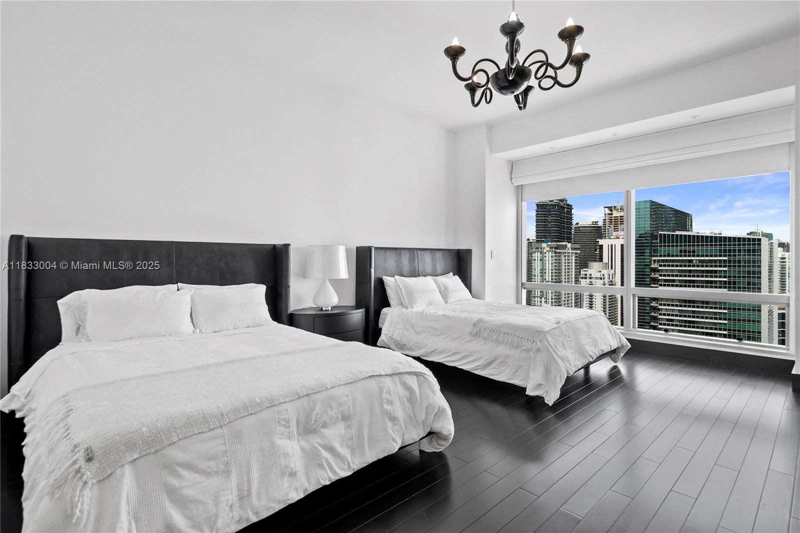 image Four Seasons Residences29