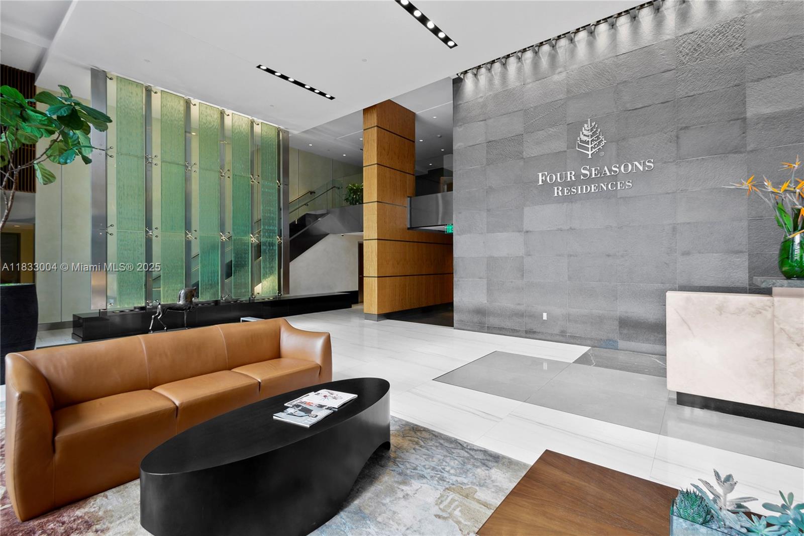 image Four Seasons Residences31