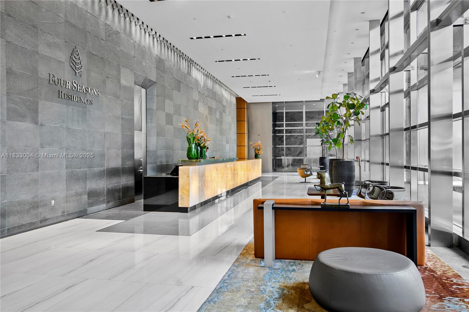 image Four Seasons Residences32