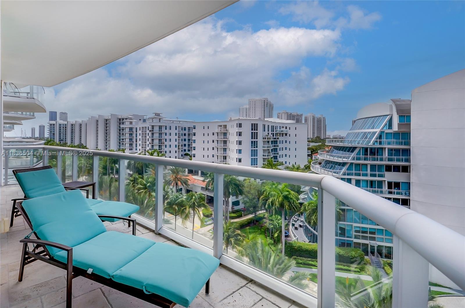 image The Atrium At Aventura11