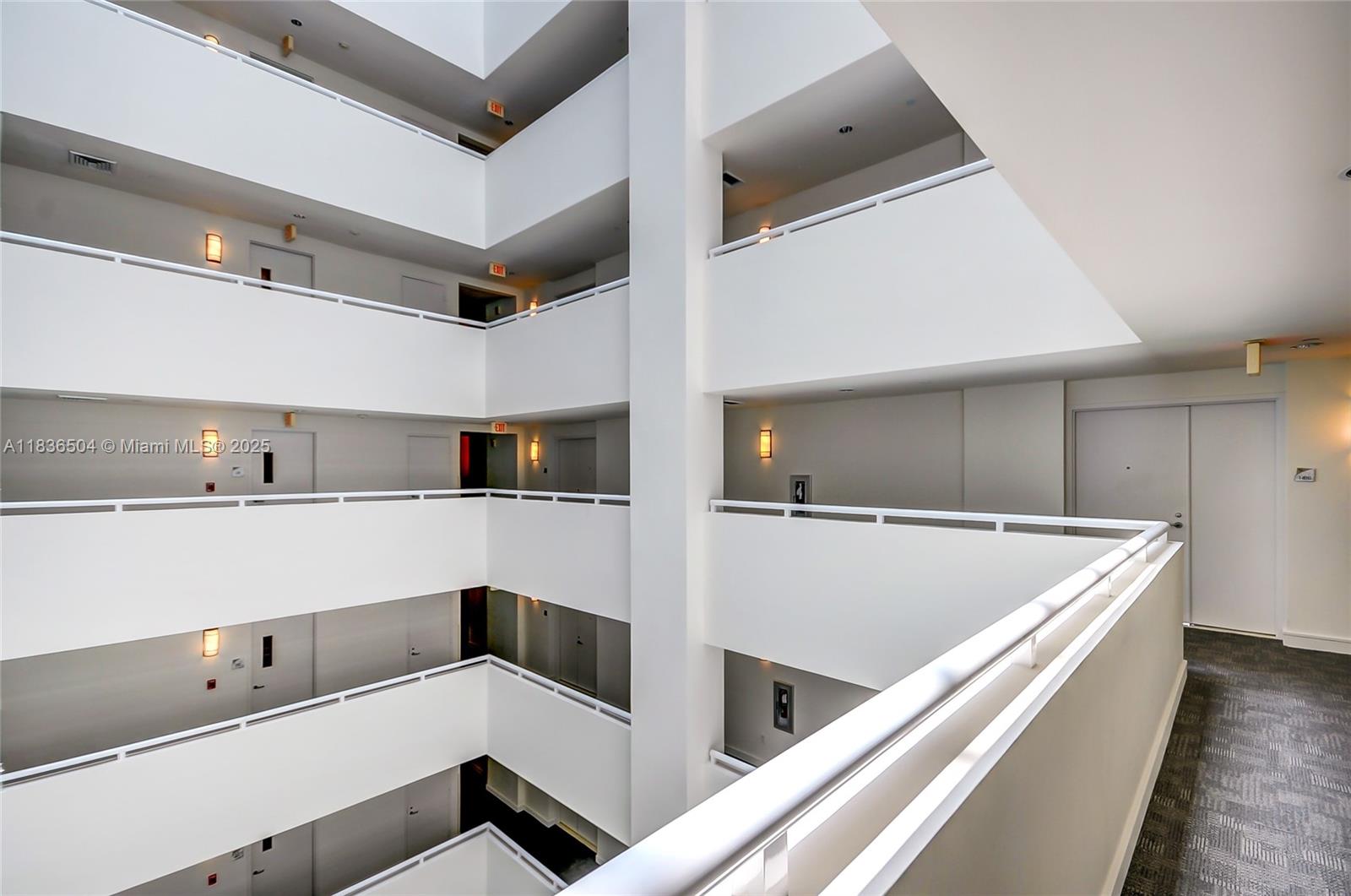 image The Atrium At Aventura34