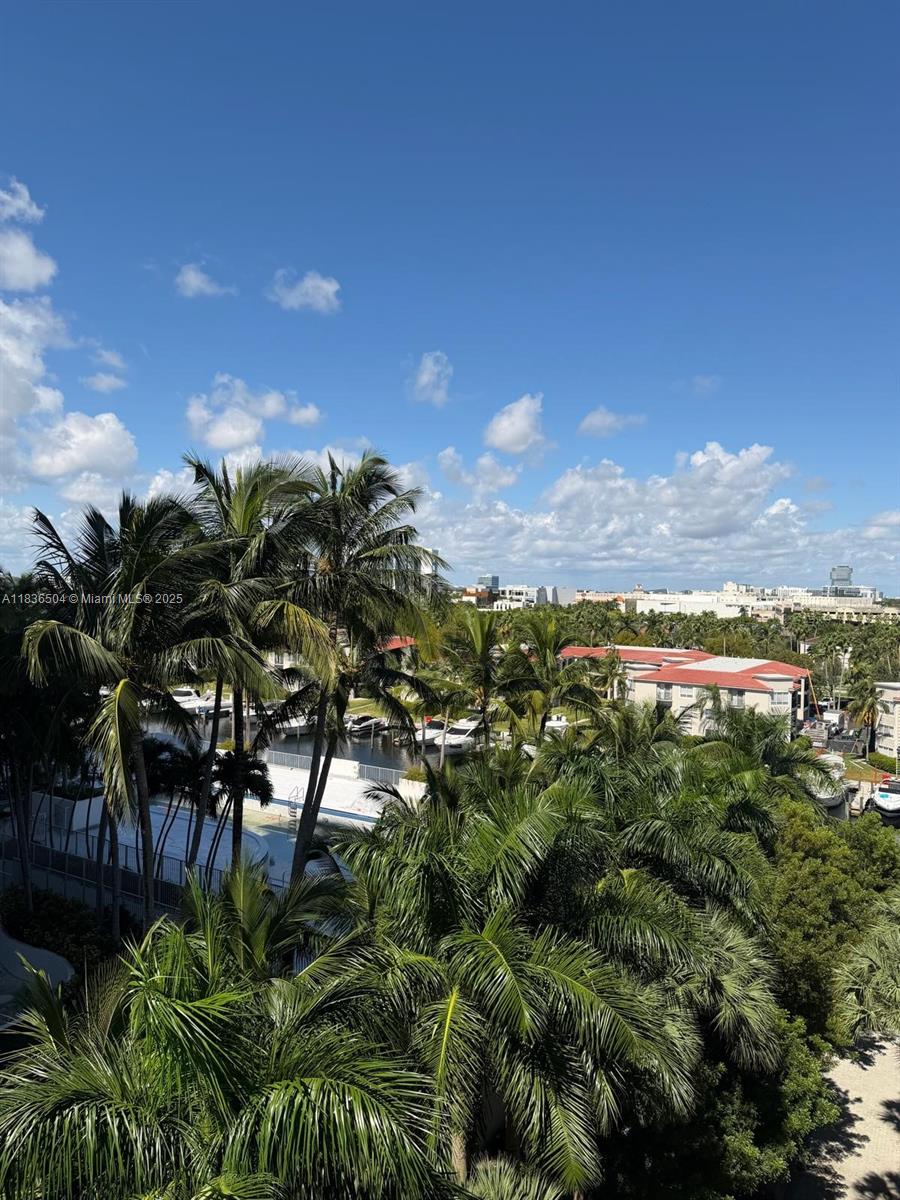 image The Atrium At Aventura68