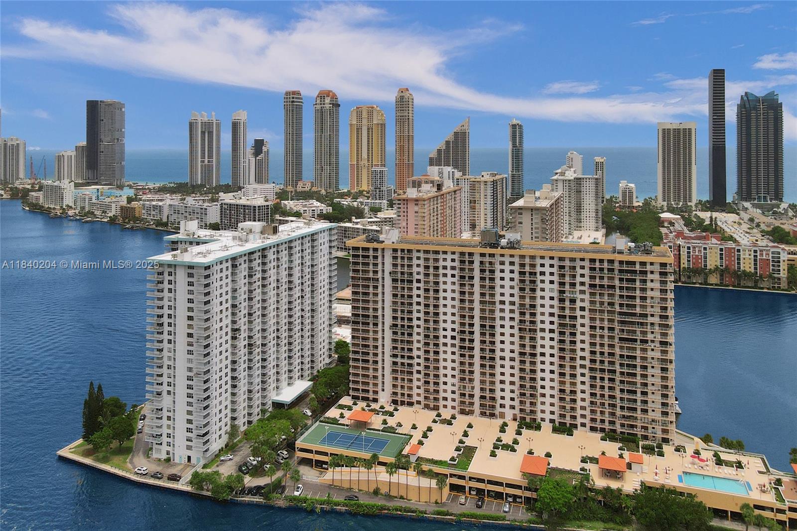 image Winston Towers 50034