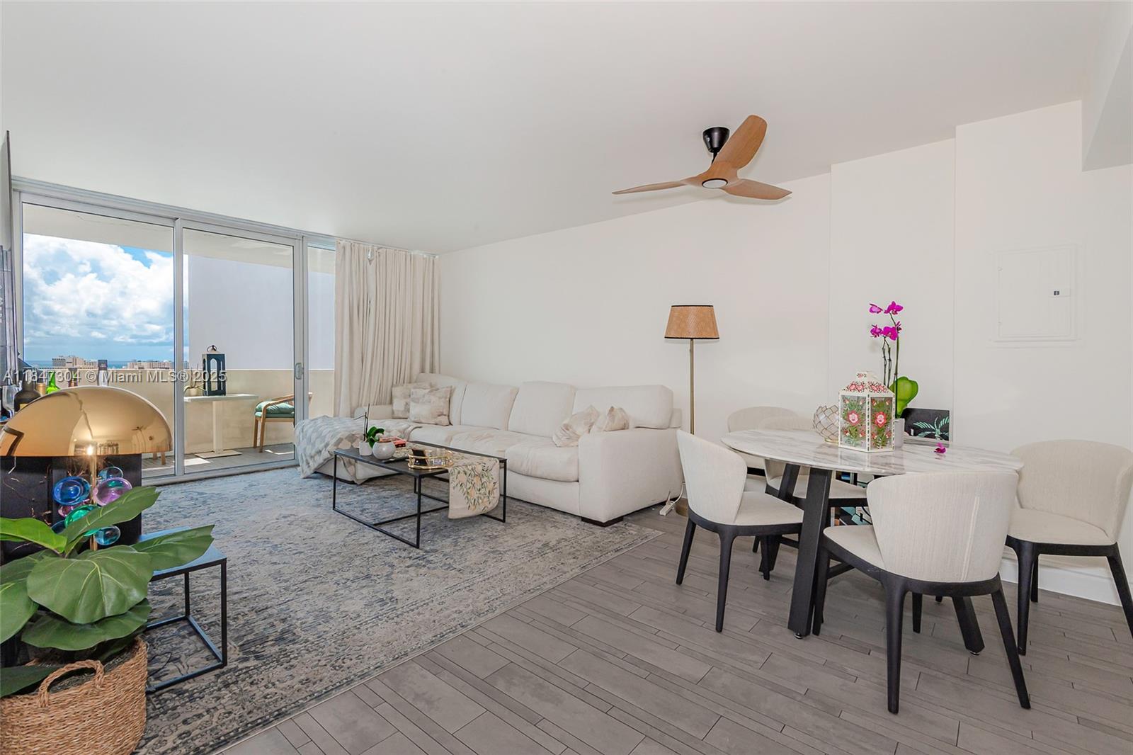 1100 West Ave #1427,Miami Beach, FL 33139