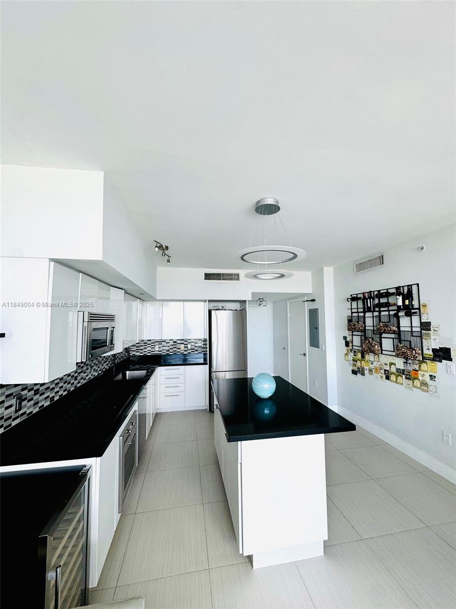 image Mint Condo4