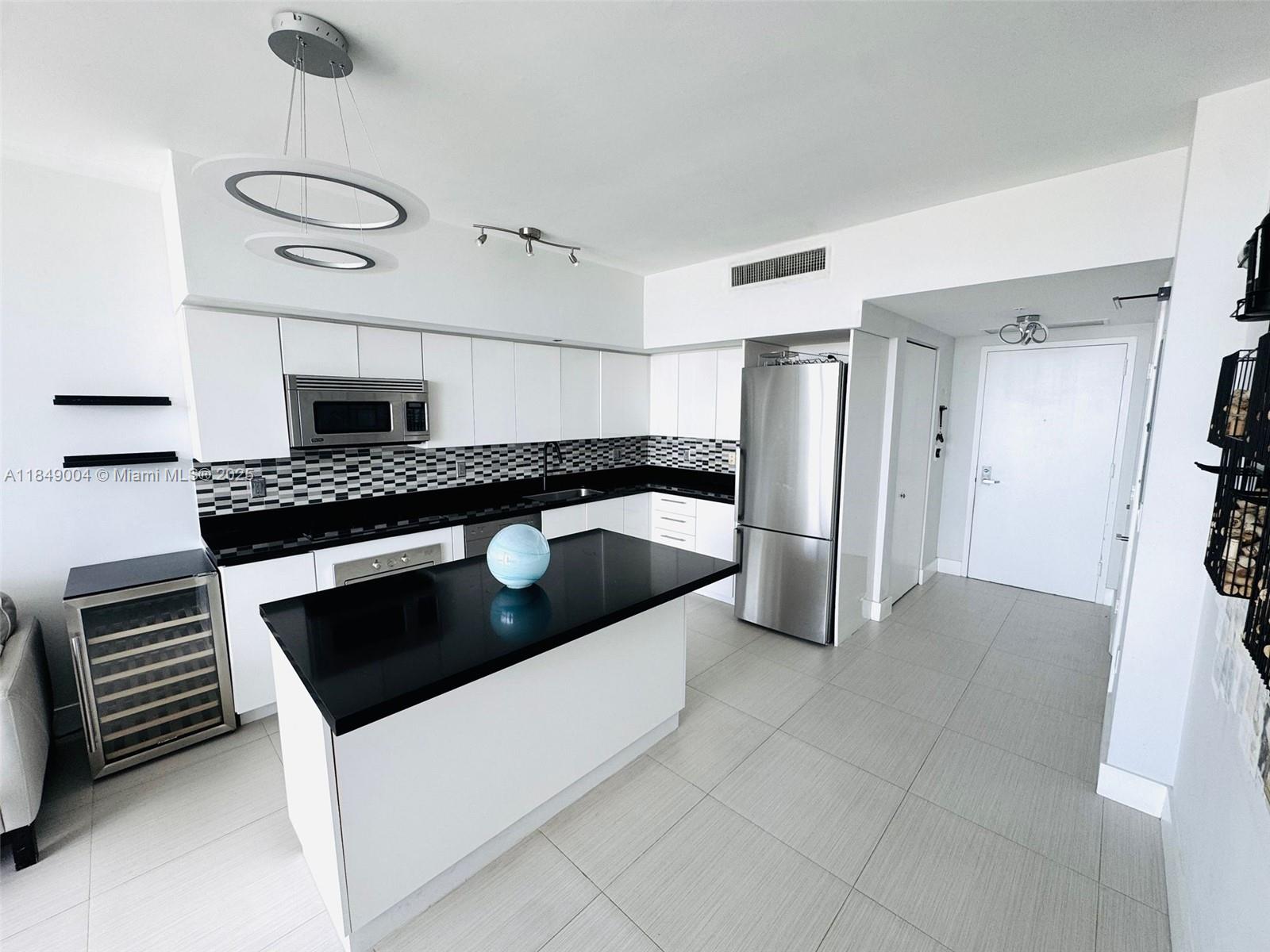 image Mint Condo6