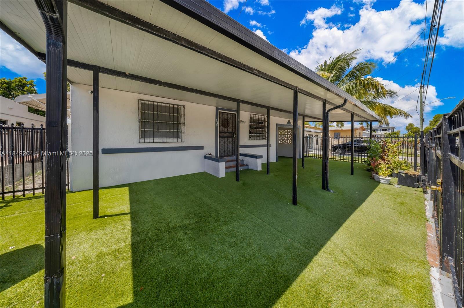 128 NW 53rd St