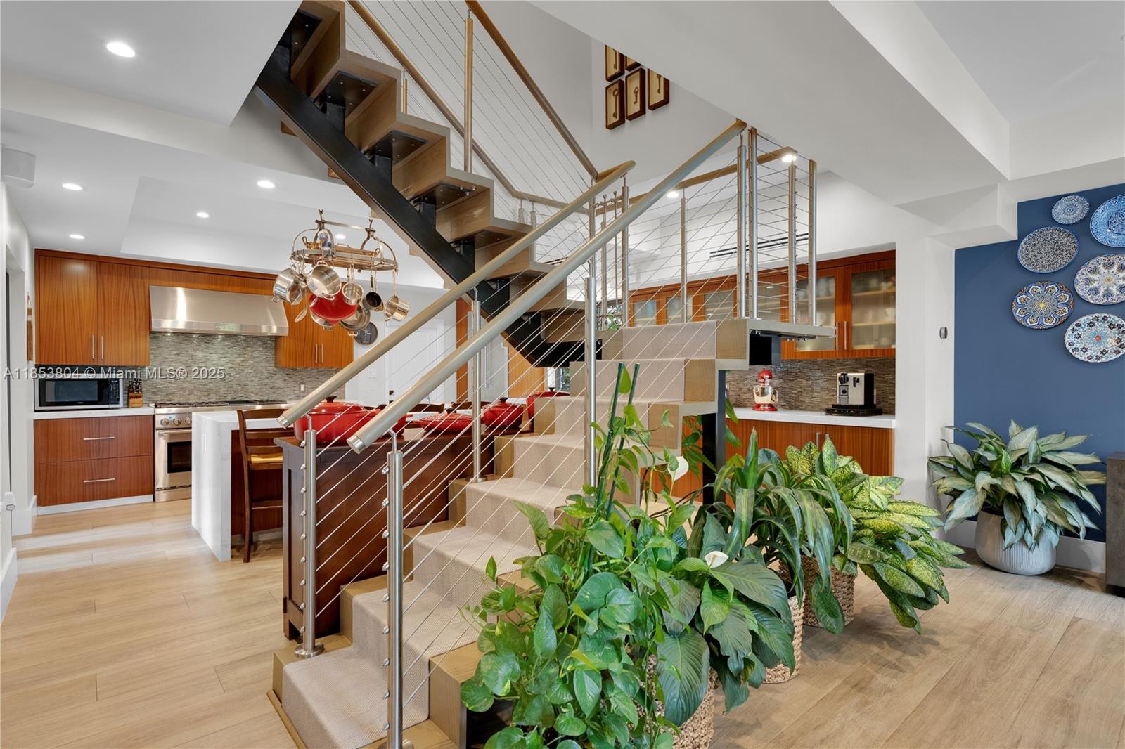 4475 N Meridian Ave Miami Beach, FL 33140