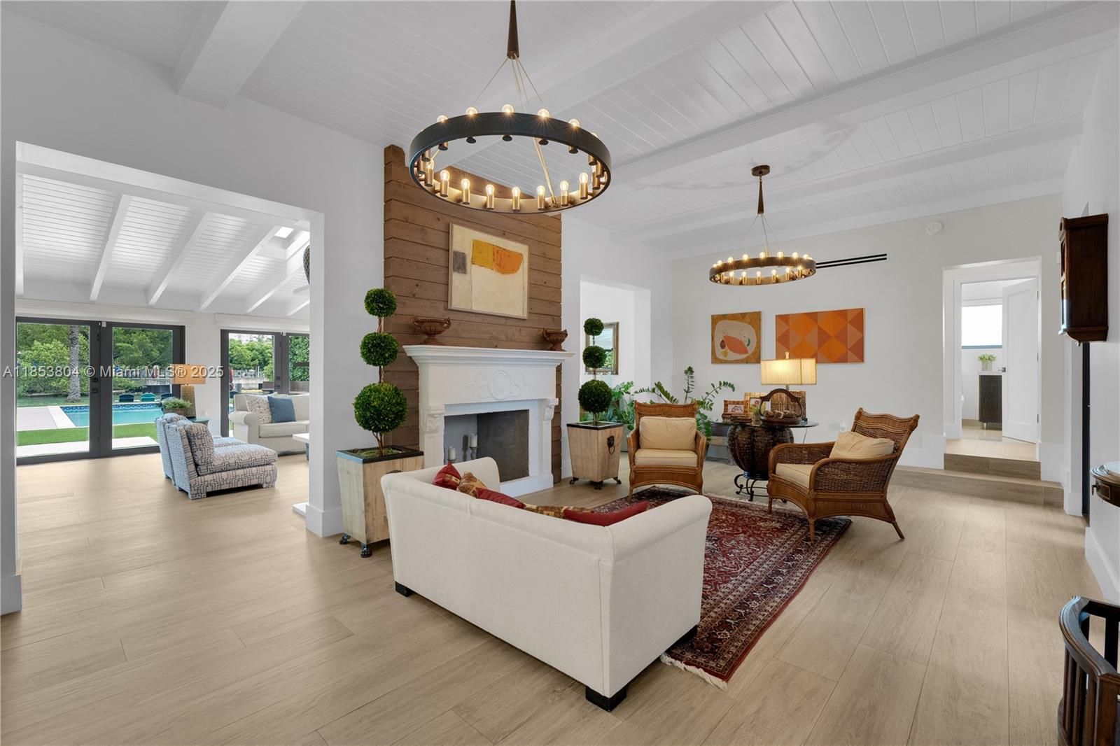 4475 N Meridian Ave Miami Beach, FL 33140