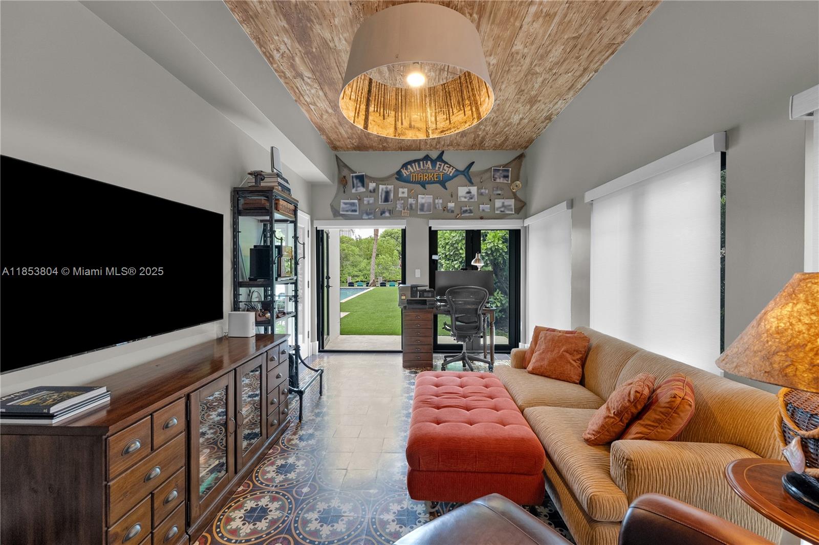 4475 N Meridian Ave Miami Beach, FL 33140