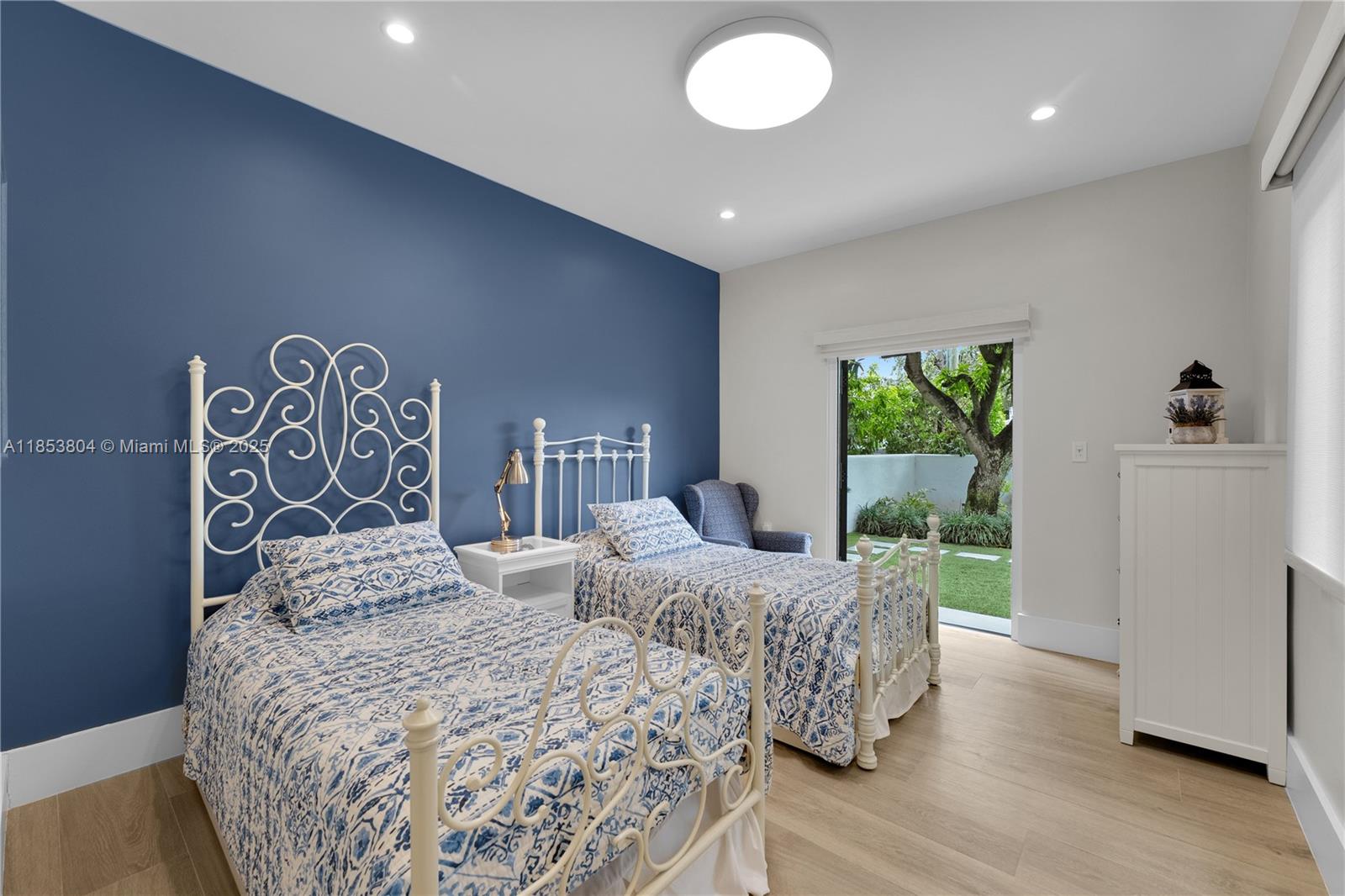 4475 N Meridian Ave Miami Beach, FL 33140