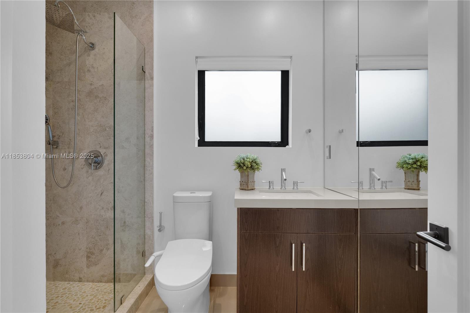 4475 N Meridian Ave Miami Beach, FL 33140