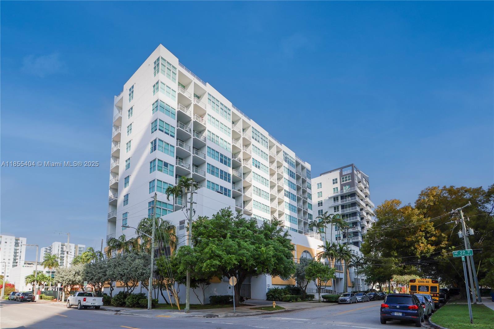 2200 NE 4th Ave #603