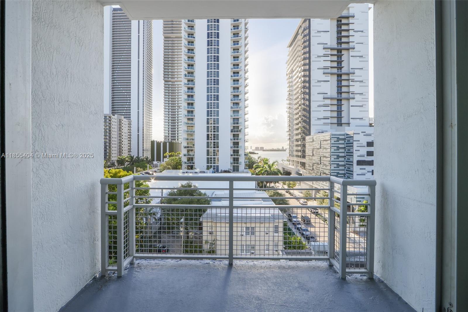 image Edgewater Lofts15