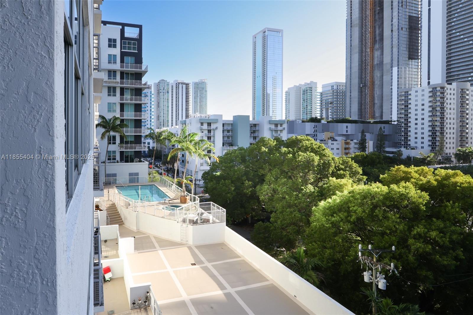 image Edgewater Lofts17