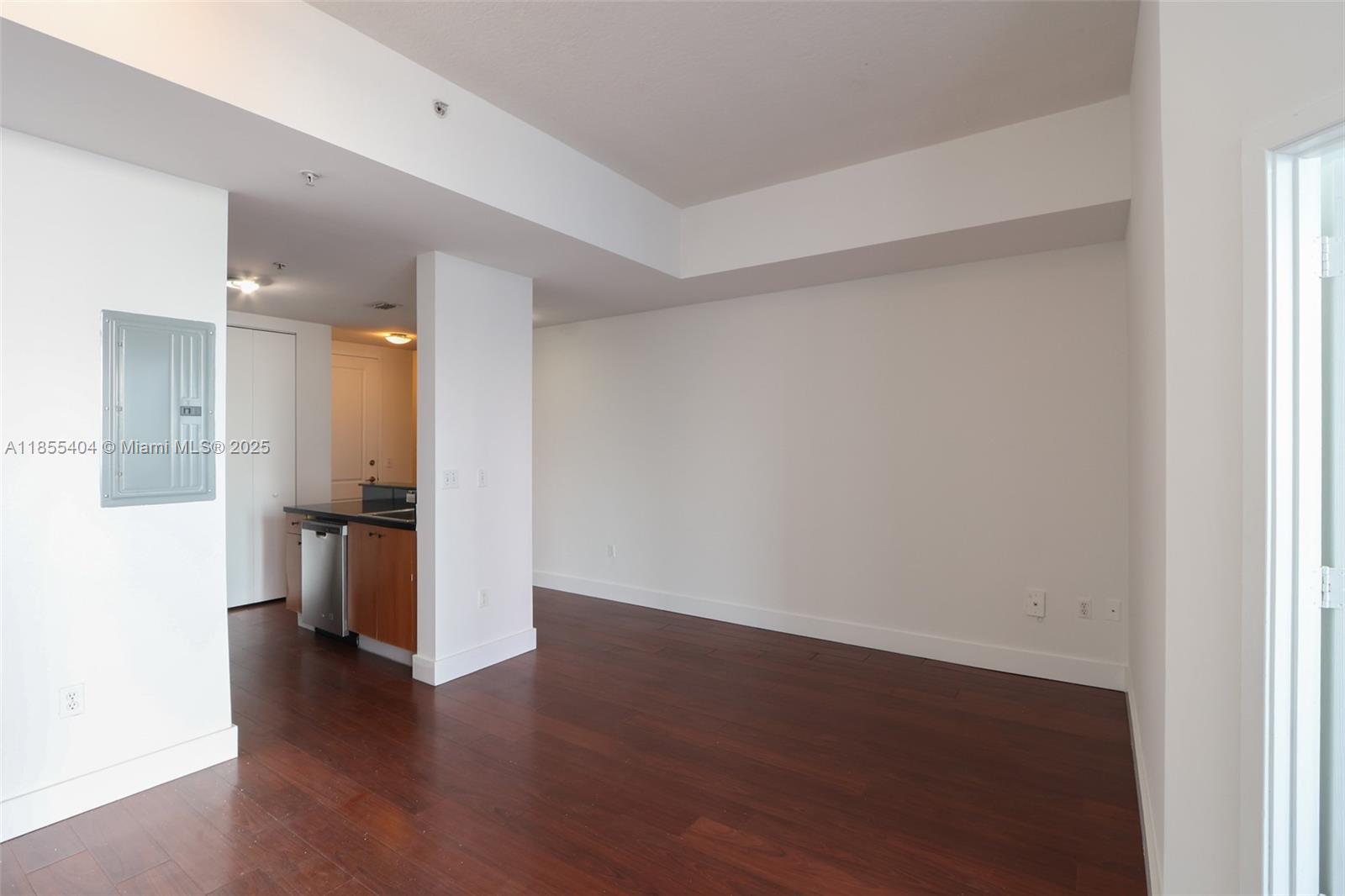 image Edgewater Lofts24