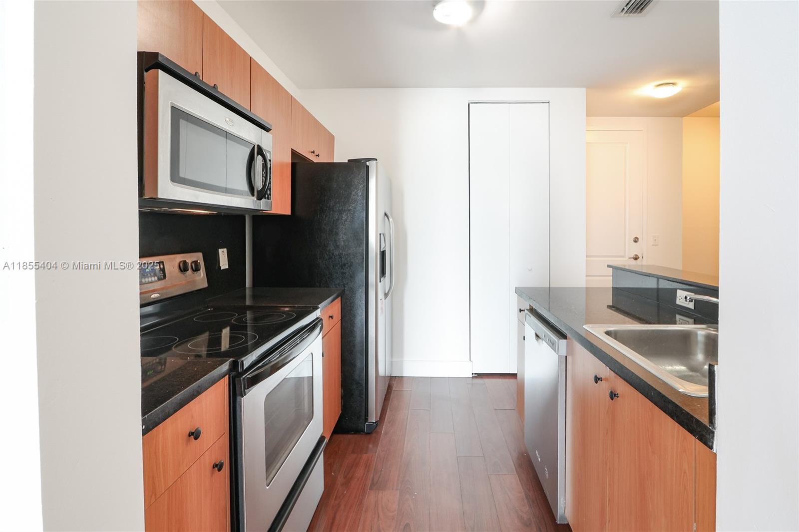 image Edgewater Lofts26