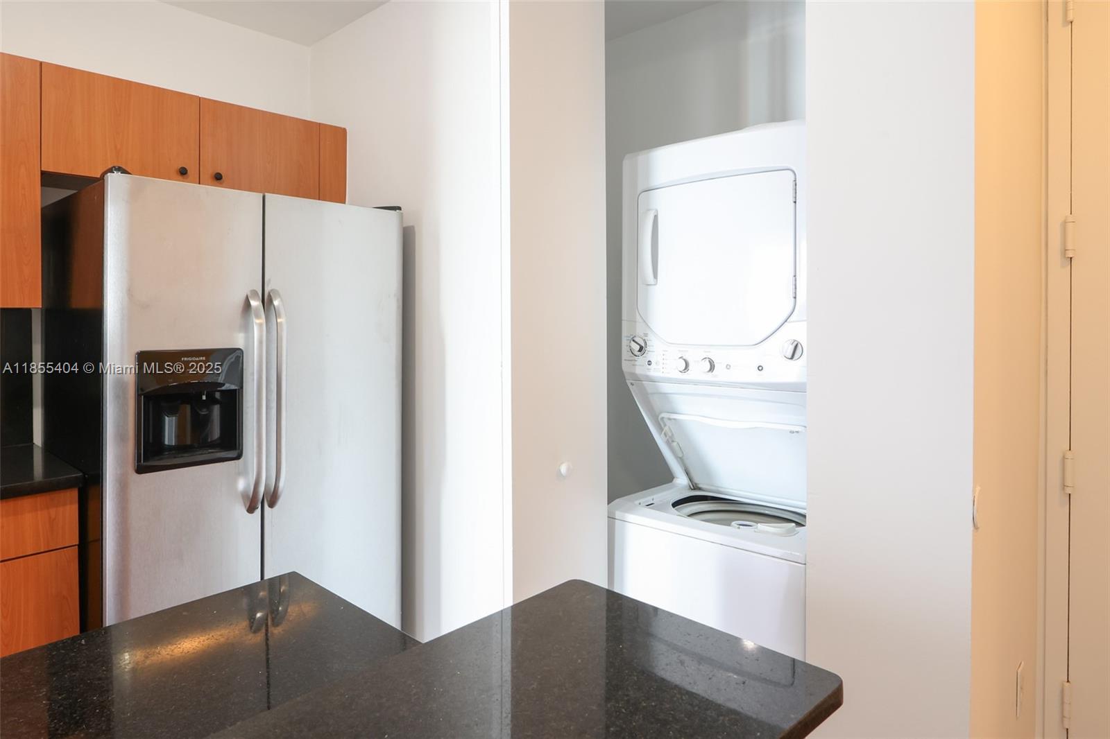 image Edgewater Lofts28