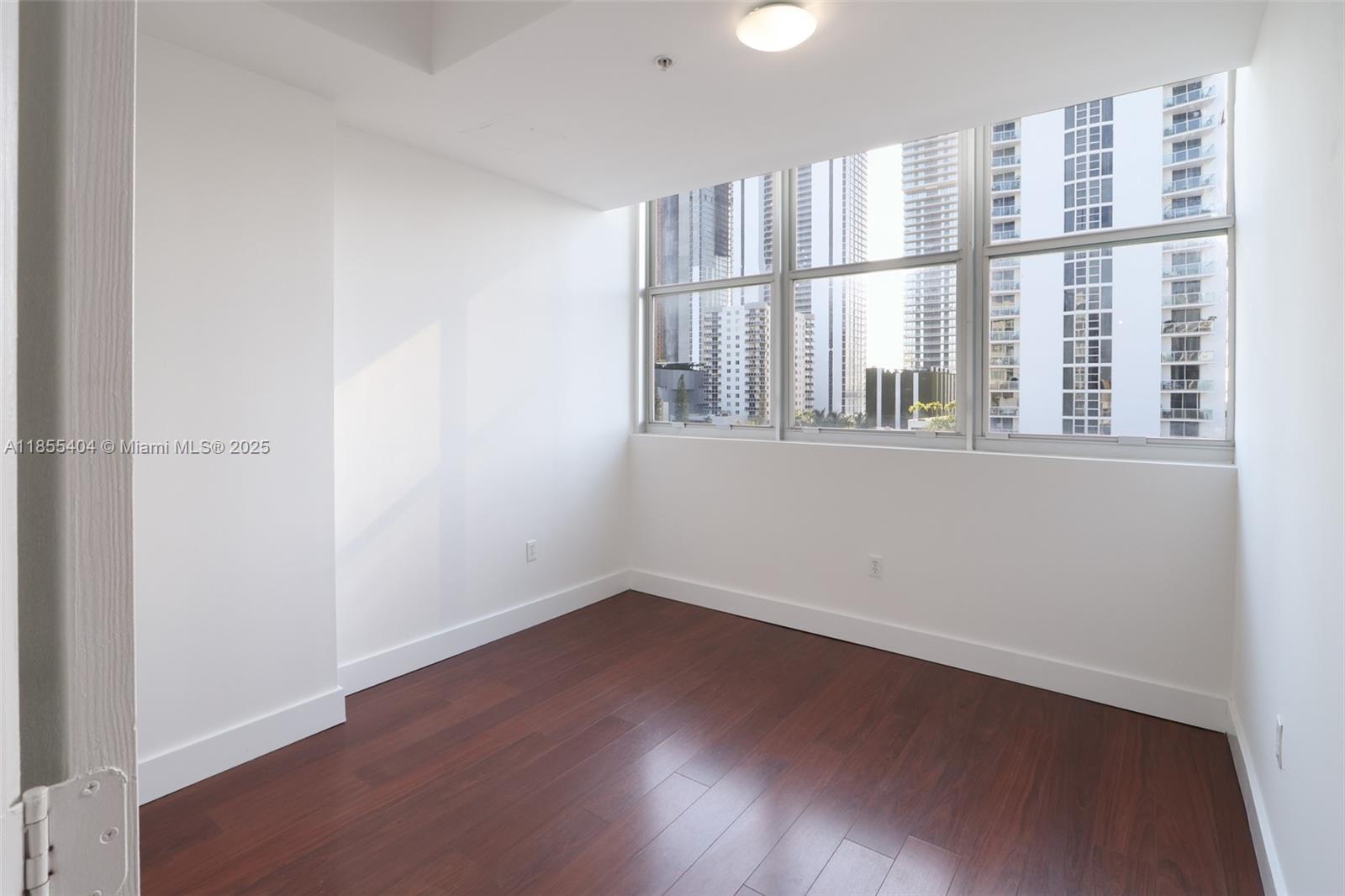 image Edgewater Lofts30