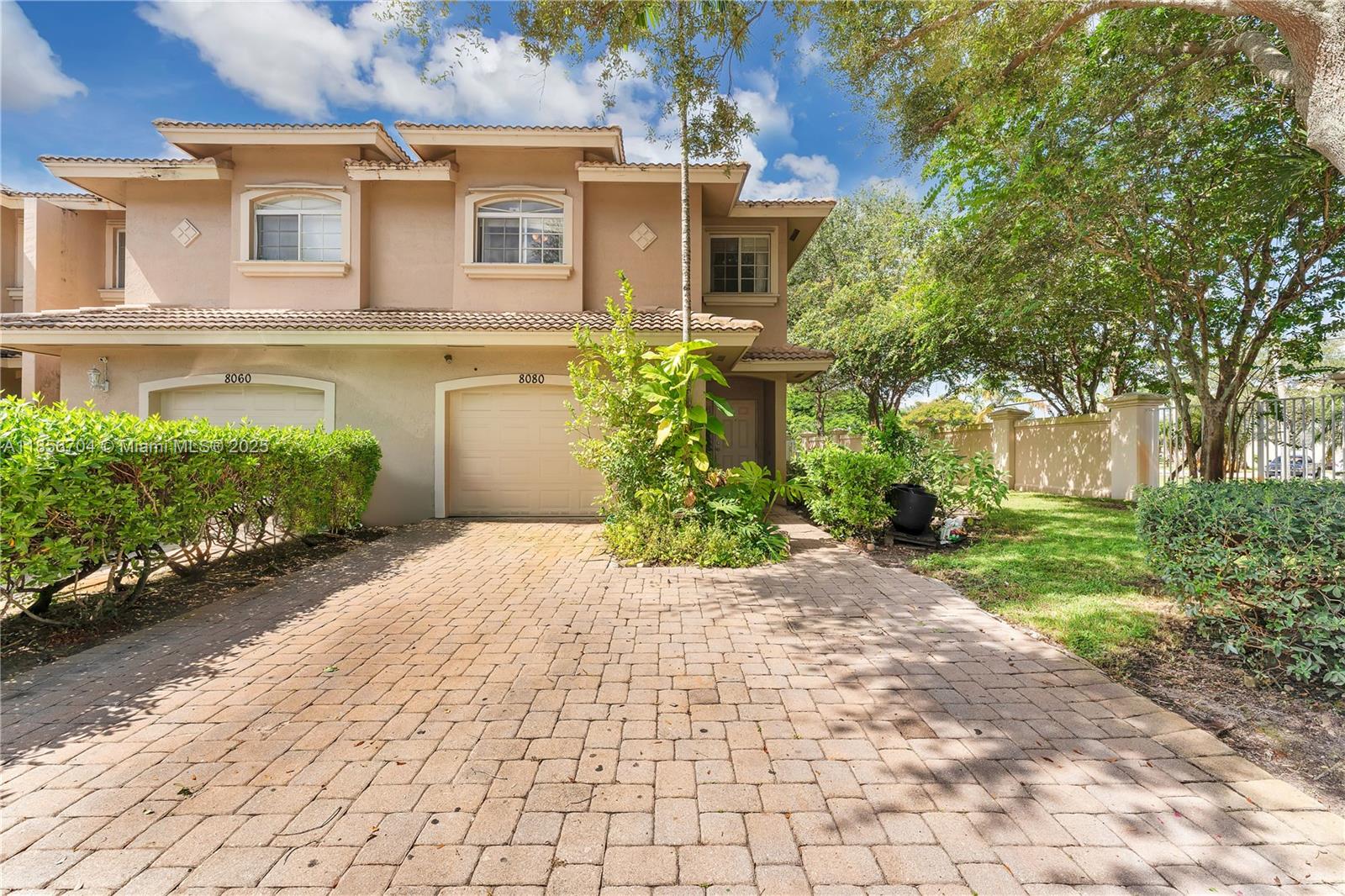 8080 NW 27th St