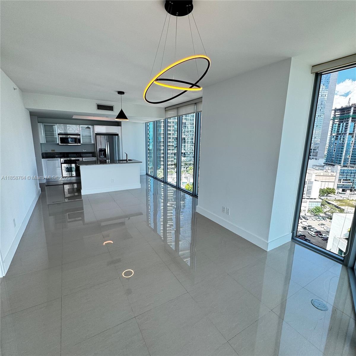 888 Biscayne Blvd #2012