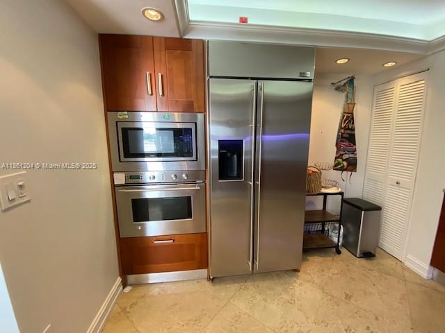 9250 W Bay Hbr Dr #3B Bay Harbor Islands, FL 33154