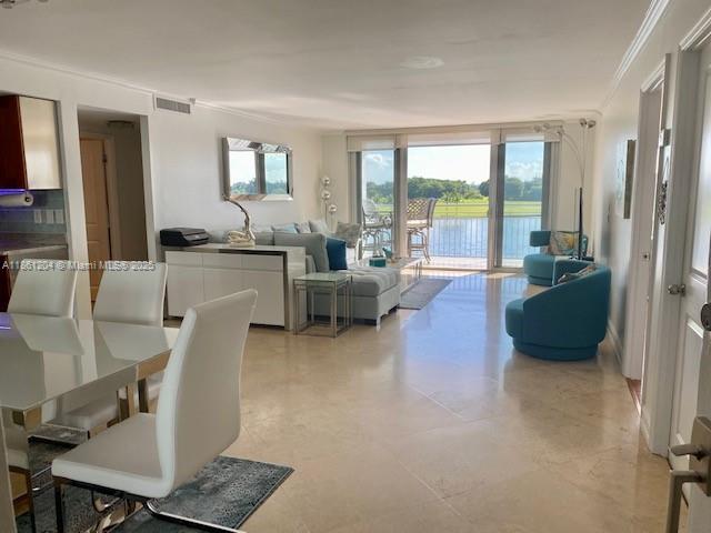 9250 W Bay Hbr Dr #3B Bay Harbor Islands, FL 33154