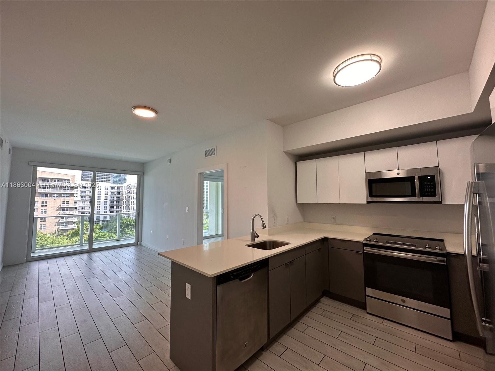 image 26 Edgewater6