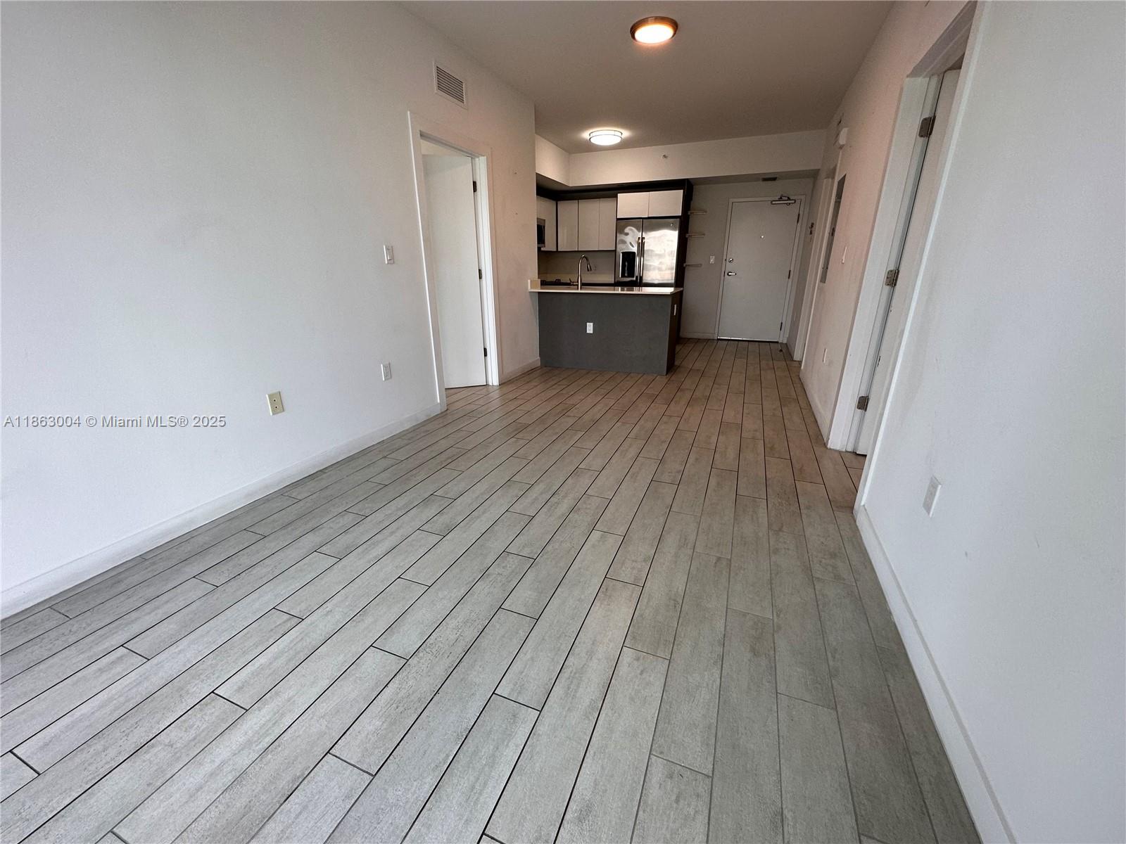 image 26 Edgewater8