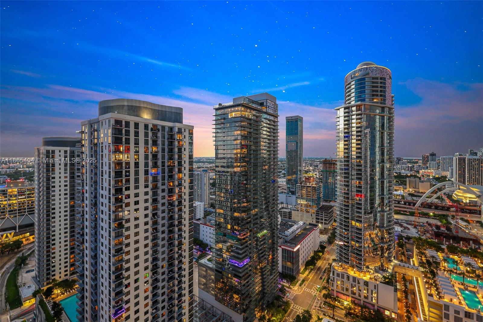 image Gale Miami55